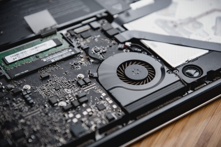 HOW TO CLEAN A LAPTOP FAN WITHOUT COMPRESSED AIR